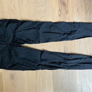 The Limited Exact Stretch Black Ankle Pants